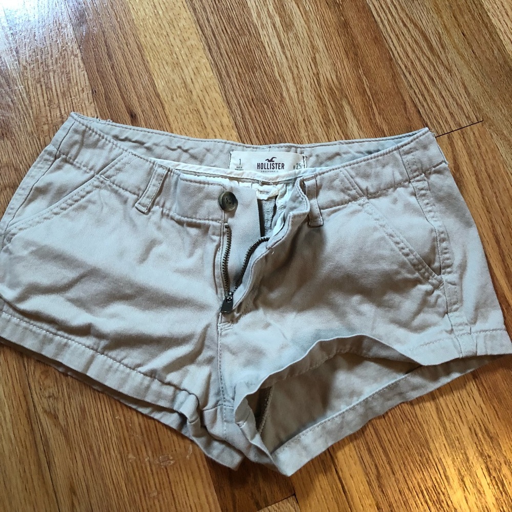 Khaki shorts